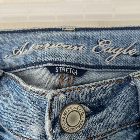 American Eagle size 4 regular Stretch Capris - Picture 2 of 4